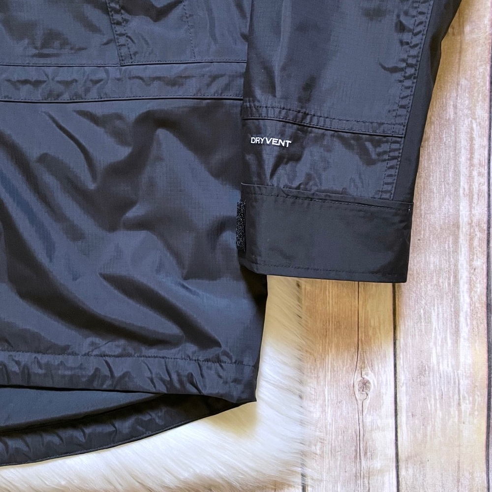 The North Face Men’s Karakoram DryVent Waterproof Jacket - Picture 4 of 10